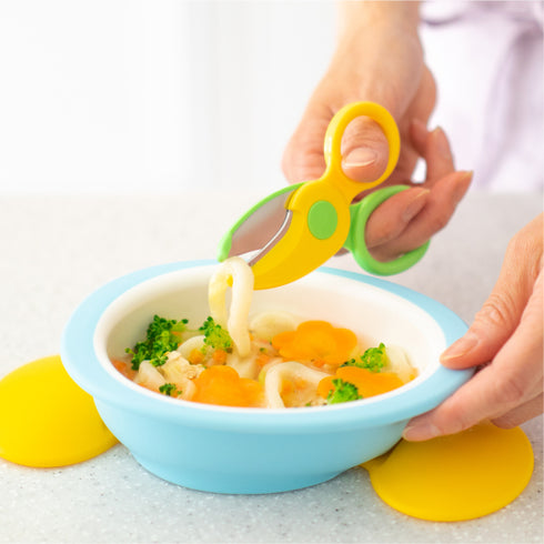 離乳食はさみ お皿を傷つけにくいステンレスのはさみ