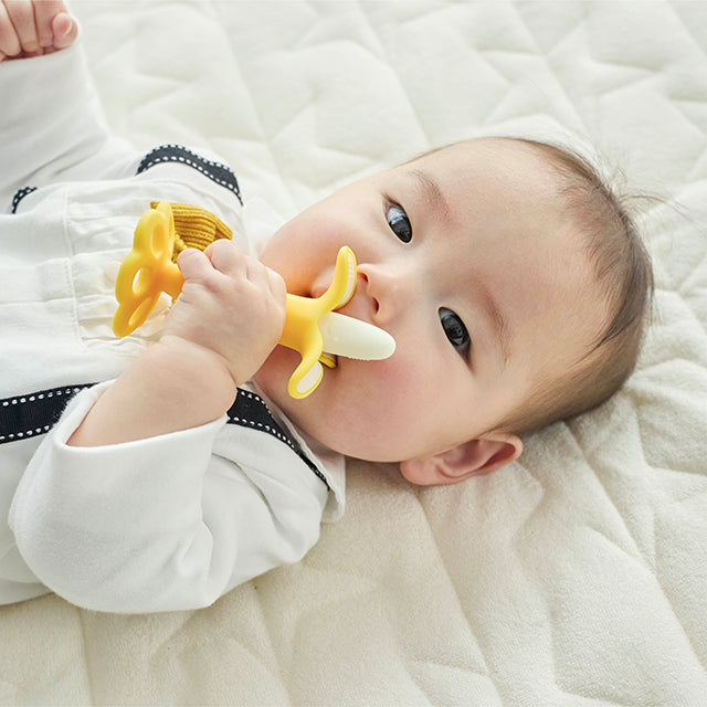 カミカミBaby ほんものバナナ リアルでかわいいバナナの歯がため