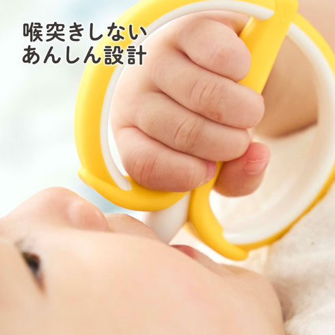 はじめて使う歯ブラシ バナナ 噛んでも痛くないシリコン製の歯ブラシ 磨きやすい両面ブラシ 歯磨きデビューにおすすめ