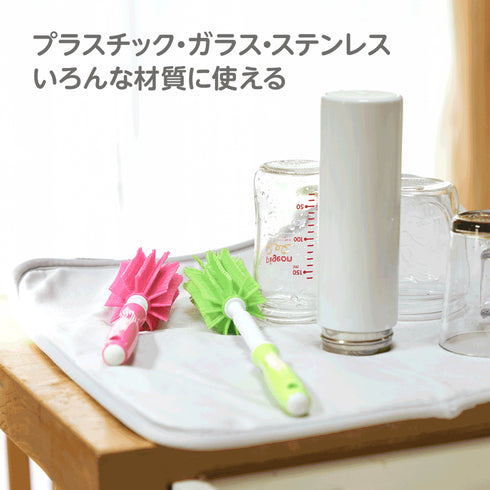 シリコンブラシS グリーン 哺乳びんのお掃除におすすめ 長く使えるシリコン素材のブラシ