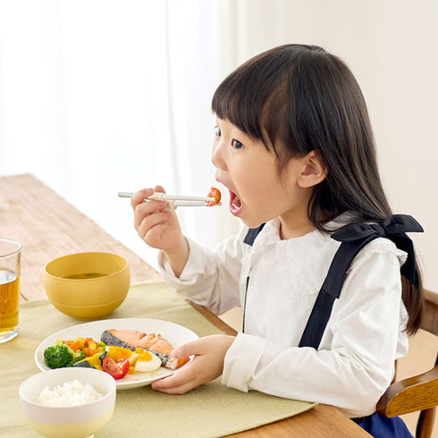 【5歳ごろ～入学前準備】エジソンのお箸ラストステップ　子ども用右手　作業療法士と共同開発