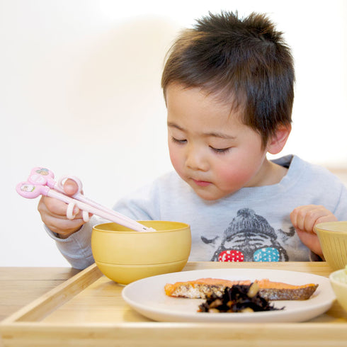 【2歳ごろ～就学前】エジソンのお箸Ⅰ　右手用　イエロー　ママ認知度No.1のリング付きお箸