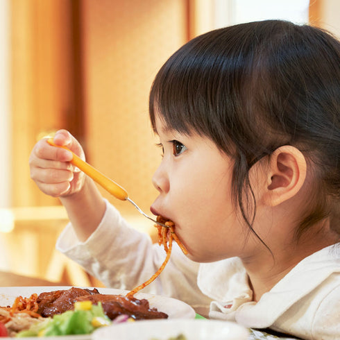 【1歳ごろ～】フォーク&スプーンmini ミント&ライム　口の小さなお子様でも、じょうずに使えるミニサイズ