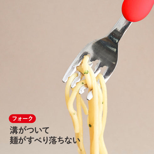 【1.5歳ごろ～】フォーク&スプーン ケース付　ハローキティ　マスコット付きのフォーク&スプーン　持ち運びに便利なケース付き