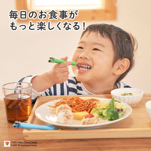 【1.5歳ごろ～】フォーク&スプーン ケース付　きかんしゃトーマス　マスコット付きのフォーク&スプーン　持ち運びに便利なケース付き