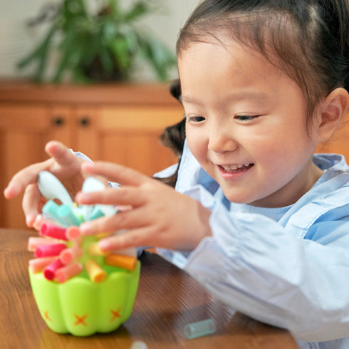 【プレミアムフェア65%off】つくってあそぼうふわもん お散歩セット　毛束を貼って作る毛糸のペット