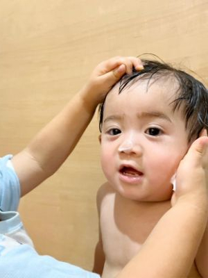 お客様からの声_M様(乾燥肌・肌荒れ中、3歳、11ヶ月のお子様とこっくりいちごの香り使用)